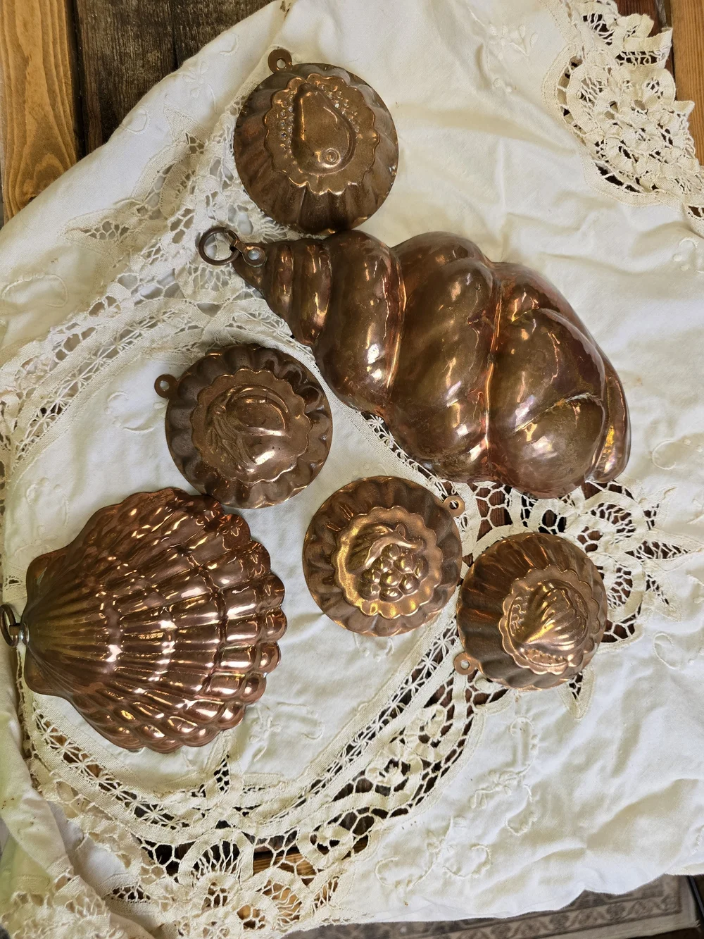 Copper Decorative Mold Set - Shiny Copper Home Accent - Picture 5 of 5